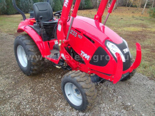 Nagyobb képek megjelenítéséhez kattintson ide
7763-2750-7852 Tym T233 HST koreai kistraktor (1)