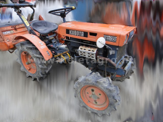 Nagyobb képek megjelenítéséhez kattintson ide
1598-638-5781 Kubota B6000 japán kistraktor (1)