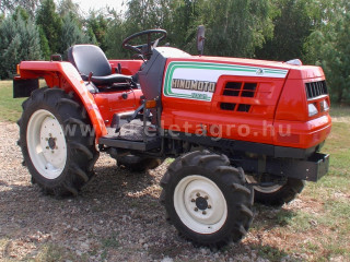 Nagyobb képek megjelenítéséhez kattintson ide
7903-1991-8492 Hinomoto NX21 japán kistraktor (1)