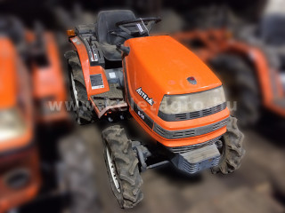 Nagyobb képek megjelenítéséhez kattintson ide
9059-847-7661 Kubota A-14 japán kistraktor (1)