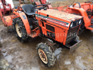 Nagyobb képek megjelenítéséhez kattintson ide
8268-613-2007 Hinomoto C144 japán kistraktor (1)