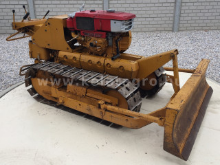 Nagyobb képek megjelenítéséhez kattintson ide
8832-485-7176 Kubota KD-1D japán kistraktor (1)