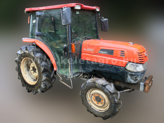 Nagyobb képek megjelenítéséhez kattintson ide
5577-2633-7881 Kubota KL330 Cabin japán kistraktor (1)