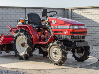 Nagyobb képek megjelenítéséhez kattintson ide
6626-1223-6175 Yanmar KE-3D japán kistraktor (1)