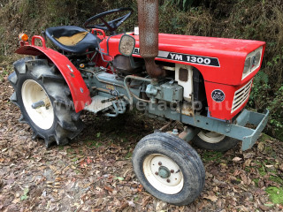 Nagyobb képek megjelenítéséhez kattintson ide
2599-536-1955 Yanmar YM1300 japán kistraktor (1)