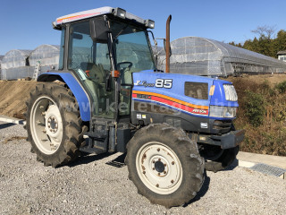 Nagyobb képek megjelenítéséhez kattintson ide
863-4057-3969 Iseki TJ85 AT-Shift japán kistraktor (1)