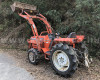 Kubota L1-255D japán kistraktor homlokrakodóval (3)