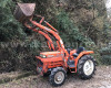 Kubota L1-255D japán kistraktor homlokrakodóval (4)
