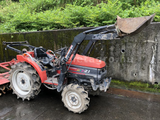 Nagyobb képek megjelenítéséhez kattintson ide
372-2298-5570 Mitsubishi MTZ21 japán kistraktor homlokrakodóval (1)