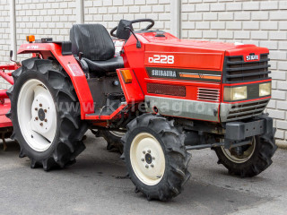 Nagyobb képek megjelenítéséhez kattintson ide
6753-1645-1922 Shibaura D228F japán kistraktor (1)