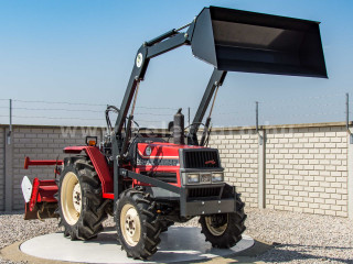 Nagyobb képek megjelenítéséhez kattintson ide
8283-2474-2018 Yanmar FX24D japán kistraktor homlokrakodóval (1)