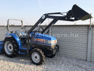 Nagyobb képek megjelenítéséhez kattintson ide
2683-2254.559-4705 Iseki TG25 japán kistraktor homlokrakodóval (1)