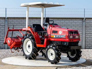 Nagyobb képek megjelenítéséhez kattintson ide
3100-1378-9420 Mitsubishi MT16D 00001-54456 japán kistraktor (1)