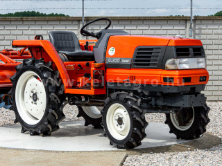 Nagyobb képek megjelenítéséhez kattintson ide
7816-2056-4880 Kubota GL200 japán kistraktor (1)