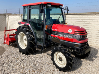 Nagyobb képek megjelenítéséhez kattintson ide
4046-3737-6468 Mitsubishi MT331H PalShift Cabin japán kistraktor (1)