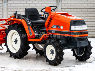 Nagyobb képek megjelenítéséhez kattintson ide
6007-1595-7650 Kubota A-175F japán kistraktor (1)