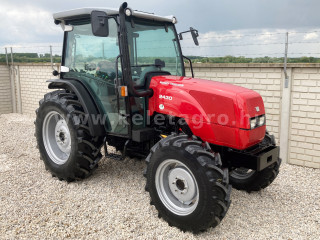 Massey Ferguson 2430 Cabin traktor (1)