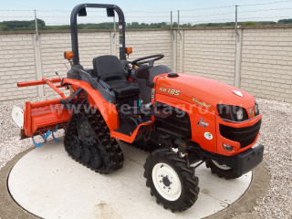 Nagyobb képek megjelenítéséhez kattintson ide
2536-1595-9188 Kubota KB185 SemiCrawler japán kistraktor (1)