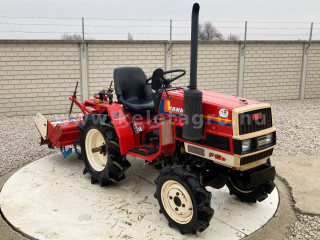 Nagyobb képek megjelenítéséhez kattintson ide
6483-1280-1692 Yanmar F13D japán kistraktor (1)