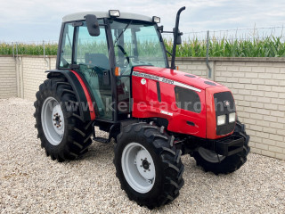 Nagyobb képek megjelenítéséhez kattintson ide
4683-3865-2274 Massey Ferguson 2220-4 Cabin traktor (1)