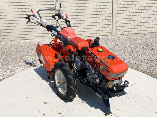 Nagyobb képek megjelenítéséhez kattintson ide
4756-420-365 Kubota KRA75 japán kistraktor (1)