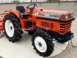 Kubota L1-245D japán kistraktor (1)