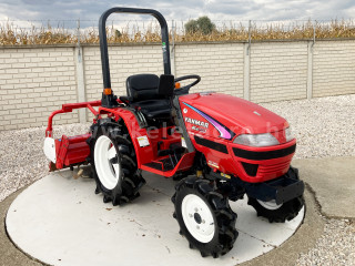 Nagyobb képek megjelenítéséhez kattintson ide
3062-1645-6941 Yanmar KE-50 japán kistraktor (1)