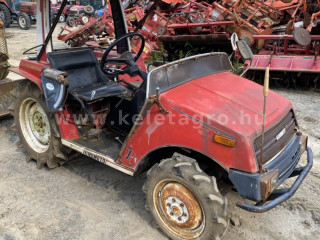 Nagyobb képek megjelenítéséhez kattintson ide
1545-895-8211 Hinomoto JF1 japán kistraktor (1)