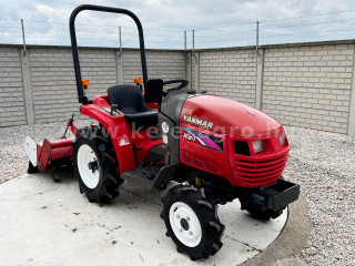Nagyobb képek megjelenítéséhez kattintson ide
7915-1495-7341 Yanmar KE-1D japán kistraktor (1)