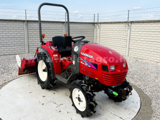 Nagyobb képek megjelenítéséhez kattintson ide
6440-1740-6538 Yanmar KE-3D Hydrostatic japán kistraktor (1)