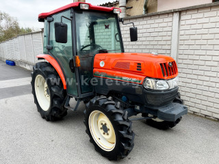 Nagyobb képek megjelenítéséhez kattintson ide
2067-5479.107-7879 Kubota KL460H GlideShift japán kistraktor (1)