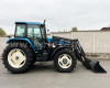 New Holland 8260 4WD Cabin homlokrakodóval traktor (2)
