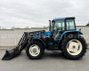 New Holland 8260 4WD Cabin homlokrakodóval traktor (6)