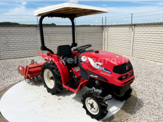 Nagyobb képek megjelenítéséhez kattintson ide
4673-1295-9326 Mitsubishi MMT14 japán kistraktor (1)