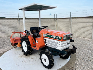 Nagyobb képek megjelenítéséhez kattintson ide
854-1349-4550 Kubota B1402DT japán kistraktor (1)