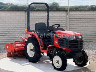 Nagyobb képek megjelenítéséhez kattintson ide
4940-1595-4140 Kubota GB14 japán kistraktor (1)