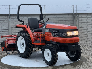 Nagyobb képek megjelenítéséhez kattintson ide
3519-2920-4630 Kubota GL221 U-Shift japán kistraktor (1)