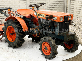 Nagyobb képek megjelenítéséhez kattintson ide
3506-1050-2282 Kubota B5000 japán kistraktor (1)