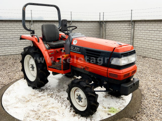 Nagyobb képek megjelenítéséhez kattintson ide
8030-3037.5-832 Kubota GL221 japán kistraktor (1)