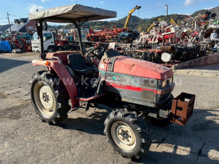 Nagyobb képek megjelenítéséhez kattintson ide
9745-1660-2807 Mitsubishi MTR270 japán kistraktor (1)