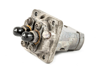 Iseki E262 adagoló, használt (1)